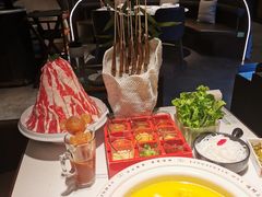 -领鲜天下·焗海鲜·花胶鸡(天目里店)