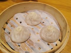 -乐忻皇朝(上海中心大厦店)