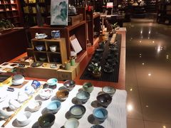 -新华书店(印象城店)
