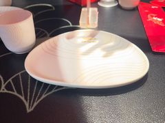 -辣尚瘾·烤鱼·新川菜(牡丹园直营店)