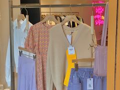 -nana showroom娜娜家服装店