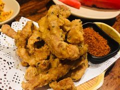 -老牌坊云南鱼豆花火锅(爱建店)