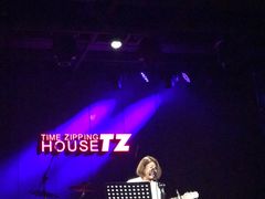 -TZ House音乐现场(茅台店)