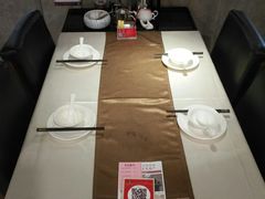 -山顶沙河粉-粤菜馆(凯旋店)