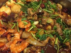 -黄记煌三汁焖锅(新佳丽江汉路店)