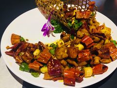 掌中宝-红钳侠小龙虾·烧烤(中赢康康谷店)