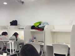 -白鲸自习室(公主坟店)