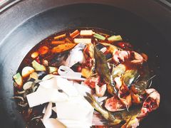-忆乡情铁锅炖鱼饭店(延庆店)