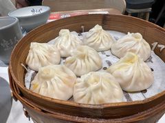 -馋三尺蟹粉小笼(人民广场店)