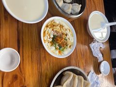 -锅贴大王南翔小笼(临沂二村店)