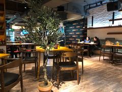 大堂-JINNS锦时 steak&pizza(浸信会礼拜堂旧址店)