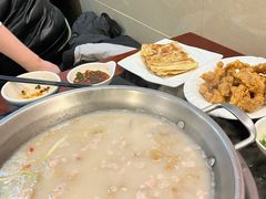 -老来福·非遗酸汤兔(凯旋路店)