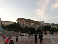 -重庆人民广场