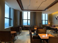 -中山利和希尔顿酒店