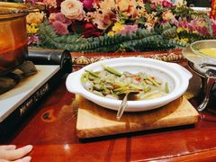 -梅花香里大酒店(郁金香路店)