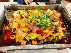 -沈姐万州烤鱼(沙坪坝七中店)