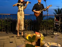 -日落吧·海景咖啡厅·餐酒吧·鸡尾酒·下午茶·乐队表演·浪漫夕阳·三亚文华东方酒店