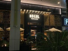 -Mogul Eatery·大亨餐酒馆