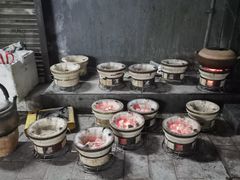 -威邵鸡煲(西华路总店)