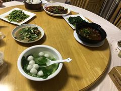 -秋香鱼馆(世凹桃园店)
