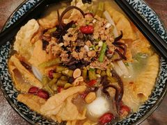 -螺世纪螺蛳粉·桂味小排档(裕德店)