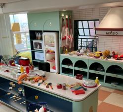 -奈尔宝家庭中心·亲子餐厅(华采天地店)