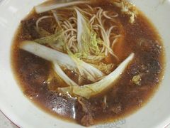 -牛吃草牛杂面(天一店)