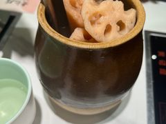 -黄记煌三汁焖锅(新佳丽江汉路店)