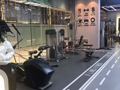 -VLines耀能运动24小时·月付制健身(京广桥店)