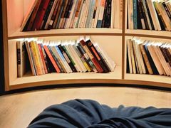 -涨巢·潮玩水疗局