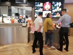 -麦当劳(华融店)