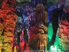 -泰安地下龙宫景区