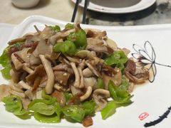 -蔼若春.传承三十年云南菜(金碧公园店)