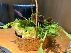 -一朵菌·野生菌探索家火锅(南亚店)