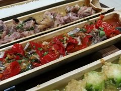-胡须哥网红竹筒菜