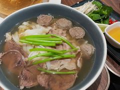 越南火车头河粉-港丽餐厅(正大店)