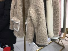 -意法服饰城