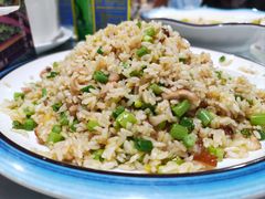 -鲤鱼塘农家山庄