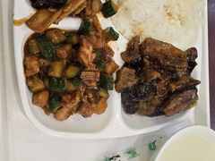 -聚德华天护国寺小吃(甜水园店)