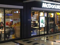 -麦当劳(世界城广场店)