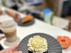 -潮一不贰·法式甜品·生日蛋糕·西式简餐(外滩店)