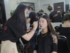 第一次画职业装-东方美彩妆化妆培训学校(建外SOHO校区)
