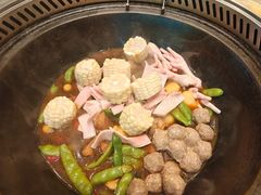 -老关东铁锅炖(上游街店)