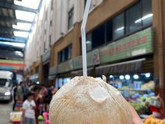 -三亚新鸿港水果一级批发市场