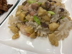 -六和聚传统烤鸭.天津菜(和平店)