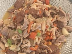 -赶海部落海鲜城(海阳路店)