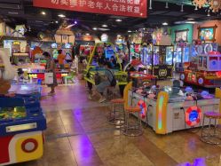-卡通尼乐园(银泰店)