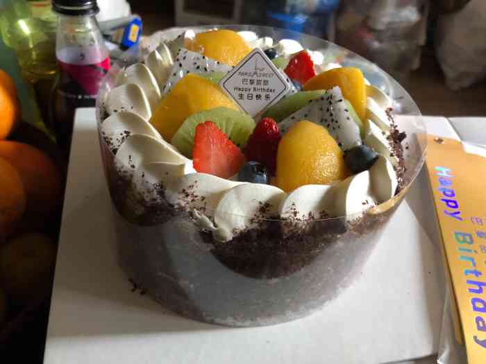 巴黎甜甜轻奢蛋糕(青羊万达店)-"上周我朋友过生日点了他家这款缤纷四