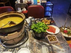 -捞围鲜·港式打边炉(海阳路店)