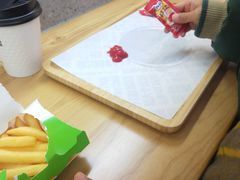 -塔斯汀中国汉堡(江大南路店)